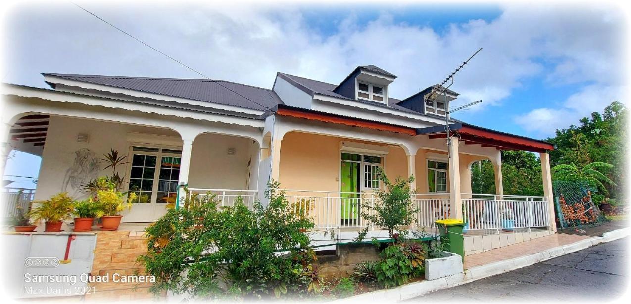 Ferienwohnung Fefe Vieux-Habitants Exterior foto